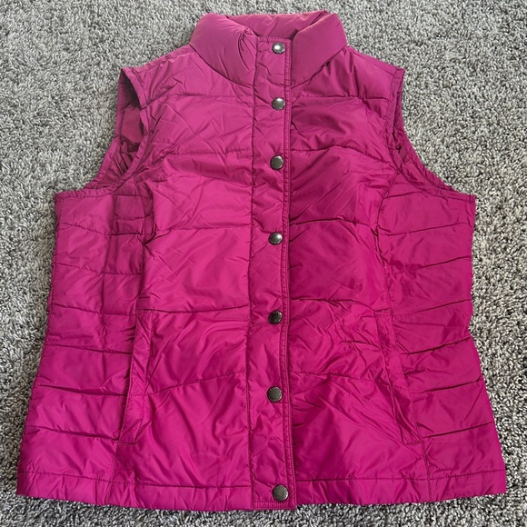 Lands' End Jackets & Blazers - Lands'‎ End Women's Fuchsia Quilted Vest